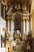 Altar de la Schloßkirche de Weesenstein, una iglesia luterana.