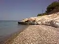 Playa y acantilados blancos de Gantiadi