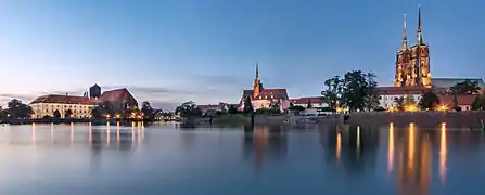 La catedral de Breslavia al borde del río.