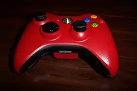 Controlador inalámbrico «rojo» para Xbox 360.