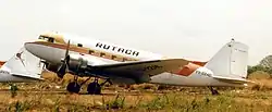 Douglas DC-3 (YV-224C) de Rutaca Airlines en el Aeropuerto Internacional de Maiquetía Simón Bolívar (1994)