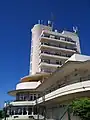 Edificio del Yacht Club Uruguayo en 2010.