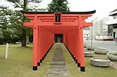 Una fila de torii