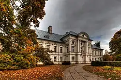 Edificio de la Mansión de Zaļenieki (junto con B.Rastrelli)