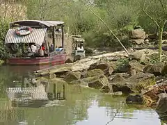 Paseo en bote por el zoo