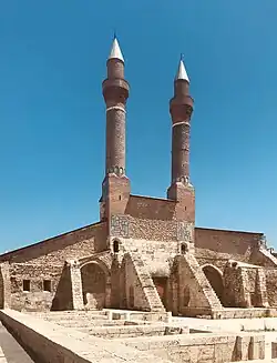 Madrasa de Çifte Minareli, en Sivas