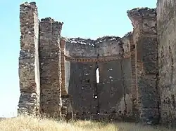 El ábside por el interior