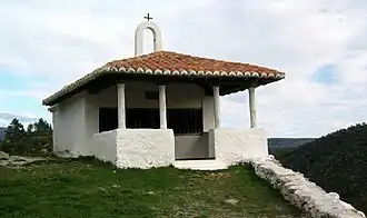 Vista frontal de la «Ermita de Santa Quiteria» en Hoya de la Carrasca, año 2006.