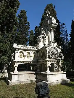 Panteón de Ramón Marimón