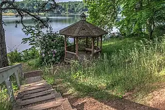 Gazebo en el lago Junaluska, Carolina del Norte