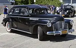 Buick Special Series 40-B Touring Sedan Model 41 (1941)