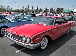 Ford Galaxie Starliner 1960