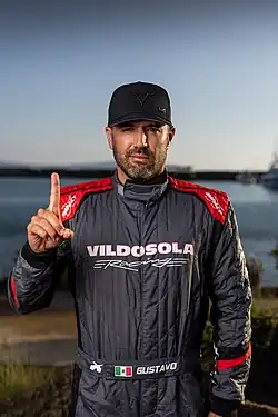 off road driver tavo vildosola number one