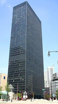 IBM Plaza, Chicago, Illinois (1973).