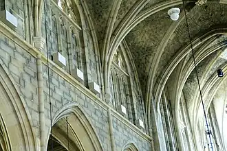 Detalle del alzado de la nave