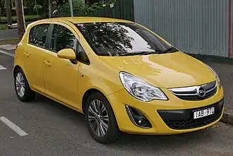 Corsa (CO) Enjoy hatchback de 5 puertas