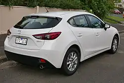 Vista trasera del Mazda3