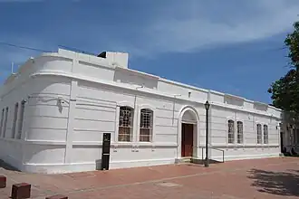 Antigua Escuela Cuarta, costado occidental