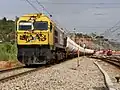 Locomotora 319.238 con el "butanero" Granollers - Tarragona.