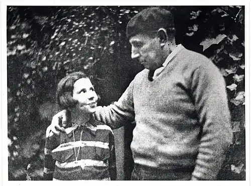 Pierrette Gargallo y Pablo Gargallo en París