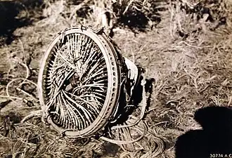 Vista inferior de los fusibles del carro.