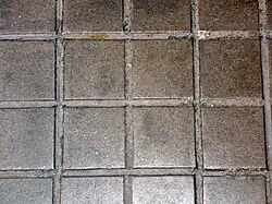 Loseta de 4 pastillas.