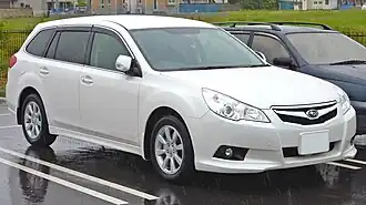 Dos volúmenes Subaru Legacy