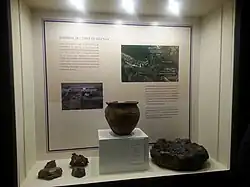 Vitrina del Cerro de Almadenes en la exposición "Imago Urbis Romae", Museo Arqueológico Provincial de Segovia de marzo a noviembre de 2016