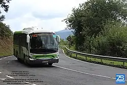 Autobús realizando la ruta A0652