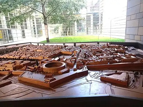 Baluarte de la Reina y media luna de la Tejería