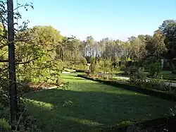 Rosaleda en L'Abbaye de Chaalis.