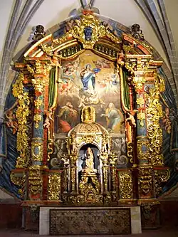 Retablo mayor la Iglesia de la Virgen de la Peña.