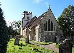 Iglesia de Todos los Santos, cuya construcción se remonta a mediados de la Edad Media