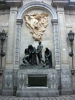 Monumento a los Mártires de la Independencia (1941), plaza Garriga i Bachs, Barcelona.