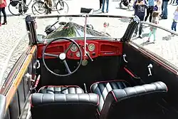 DKW F8 cabriolé, interior