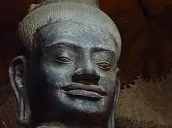 Cabeza de una estatua de Visnú en Angkor Wat.