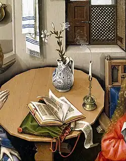 Tabla central, detalle de la mesa.