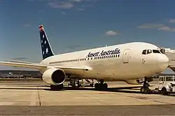 Boeing 767-200 de Ansett en el aeropuerto de Perth (principios de la década de 1990)