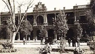 El edificio sin el torreón en la década de 1940.