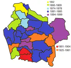 Comunas agrupadas por fechas en las cuales fueron fundadas, las comunas del siglo XIX fueron fundadas como fuertes. Y las de Curarrehue y Teodoro Schmidt fueron organizadas de poblaciones previas ya en 1981.