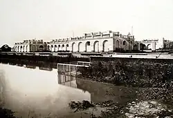 Fotografía de la casa de Juan Manuel de Rosas, circa 1980.