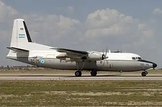 Fokker F27 Friendship de la Fuerza Aérea, similar al usado por LADE.