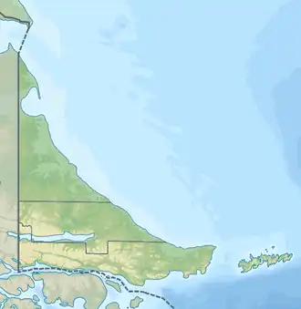 Cerro Cinco Hermanos ubicada en Provincia de Tierra del Fuego, Antártida e Islas del Atlántico Sur