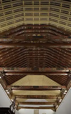 Vista completa del artesonado