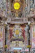 Retablo mayor de la Asamkirche[177]​ de Múnich, de los hermanos Asam (1733-1746).