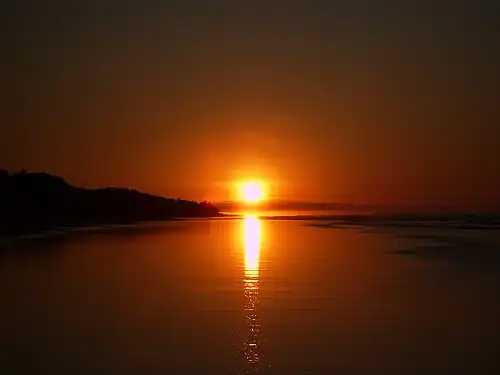 Atardecer en Playa Esterillos.