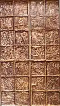 Puertas de bronce de la catedral de Augsburgo (995-1006), ahora en el Museo Diocesano de St. Afra en Augsburgo.