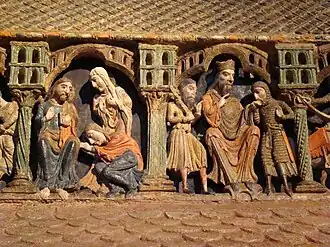 Vicente es visitado por sus hermanas en la prisión. En la otra escena Daciano manda su persecución.