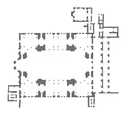 La planta "intermedia" compleja de la basílica Santa Sofía de Constantinopla (siglo IV), una síntesis de las plantas anteriores.