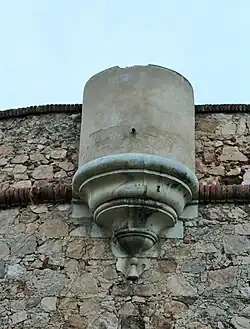 Detalle de garita desmochada